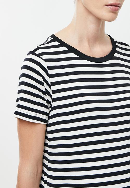Superbalist - Wrap feedng tee - black & white 