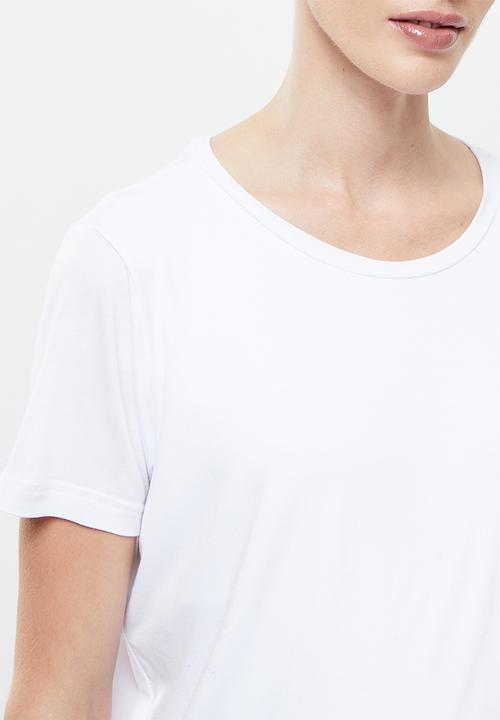Superbalist - Wrap feeding tee - white