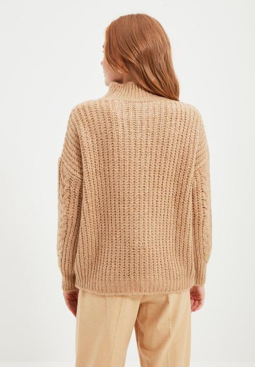 Trendyol - Knit sweater - camel
