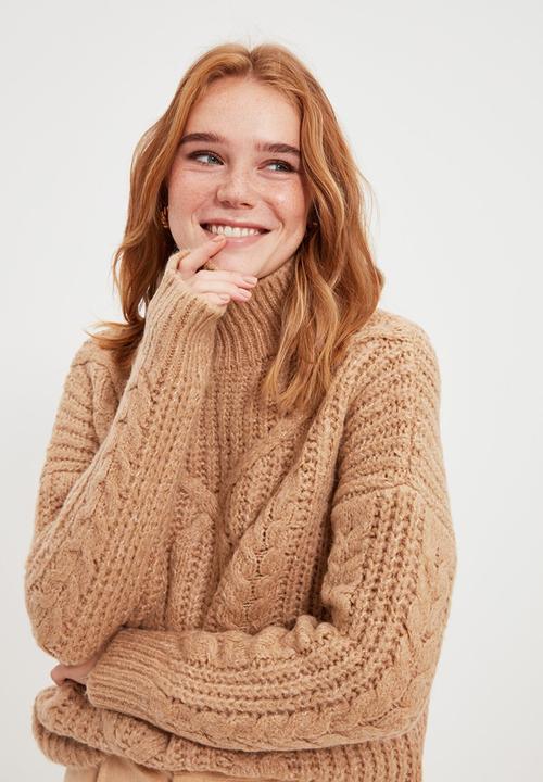 Trendyol - Knit sweater - camel