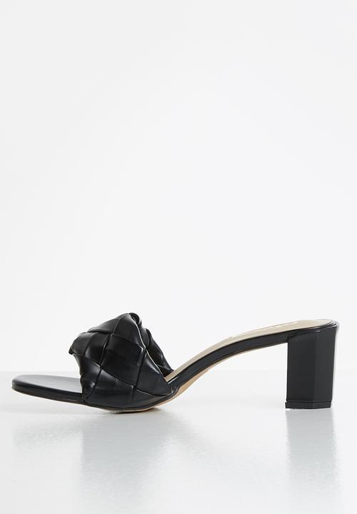 Seduction - Woven block heel mule - black