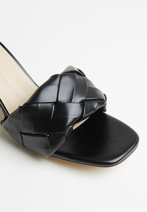 Seduction - Woven block heel mule - black