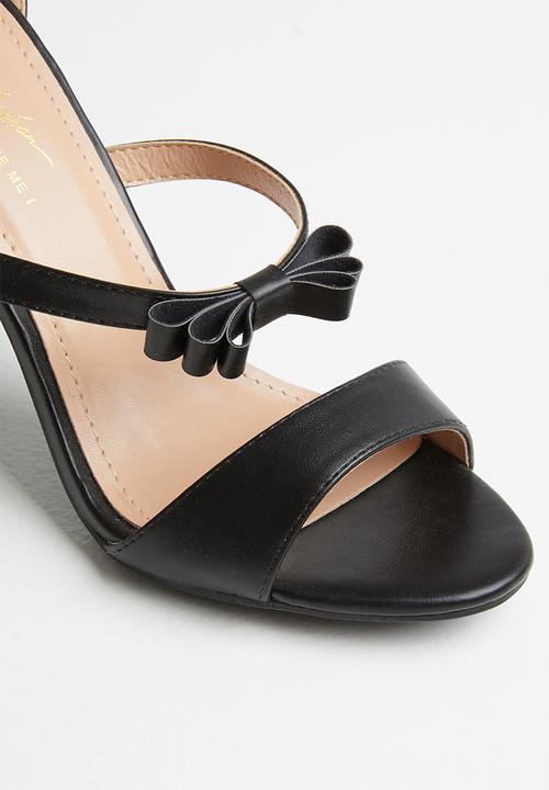Seduction - Ankle stap stripe block heel - black