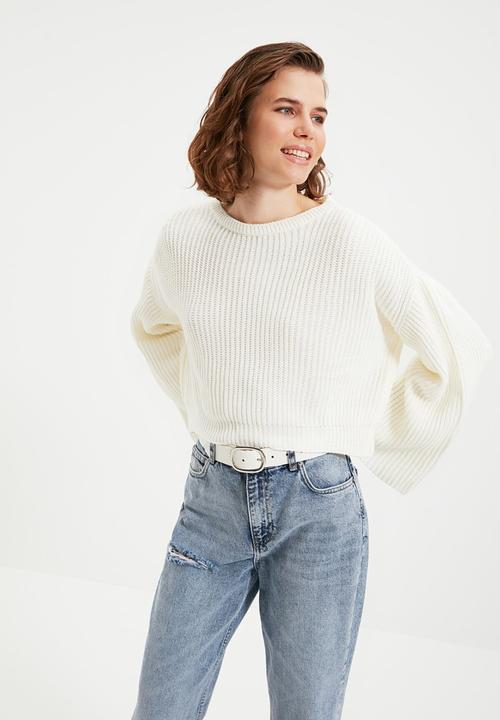 Trendyol - Crop spanish sleeve  knit sweater - ecru