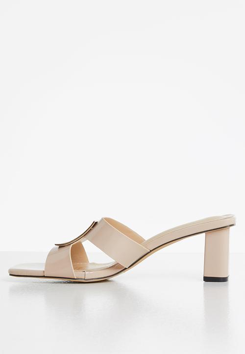 Seduction - Square tow block heel mule - neutral