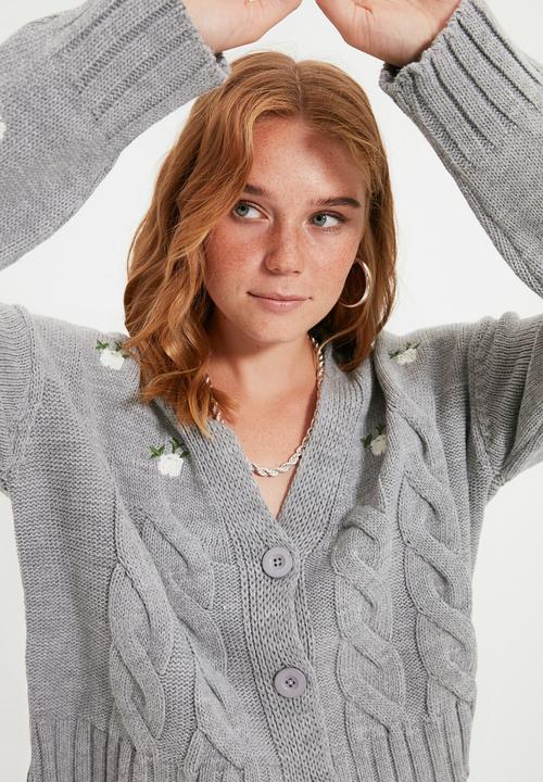 Trendyol - Embroidered knit cardigan - grey