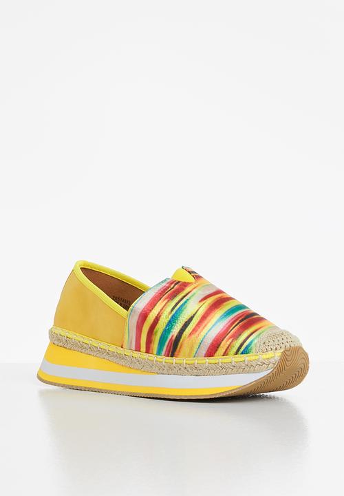 Seduction - Printed flatform slip-on - yellow