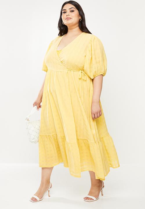 Me&B - Plus interest check wrap dress - marigold