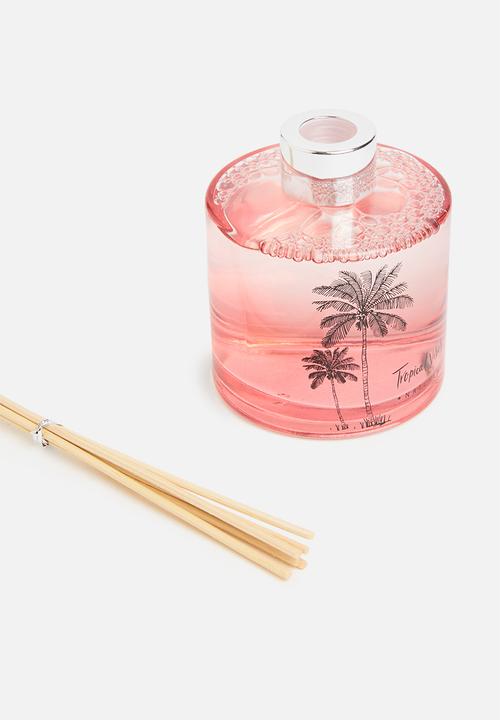 H&S - Rattan sticks diffuser - pink passionfruit