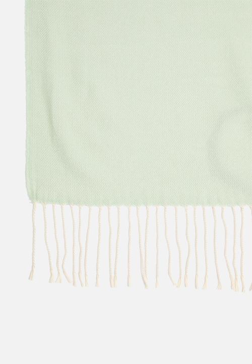 H&S - Plain throw with fringe - green