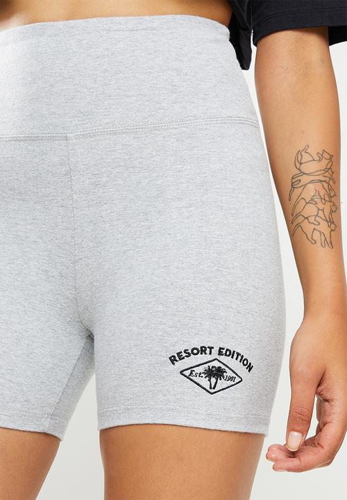 Factorie - Cheeky high waisted printed bike short - grey marle/resort edition