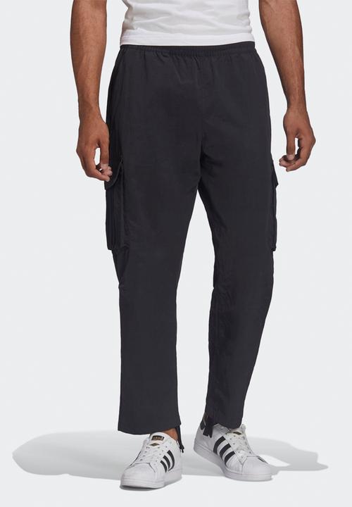 trefoil a33 sweat pants