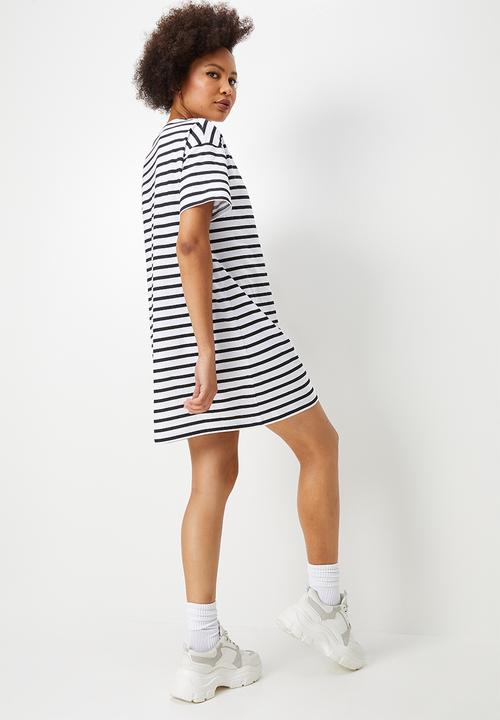 Blake - Stripe t-shirt dress - black and white stripe