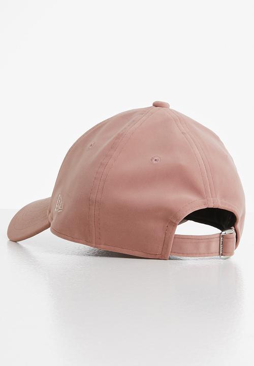 New Era - Female wmns metallic velour 9forty - pink