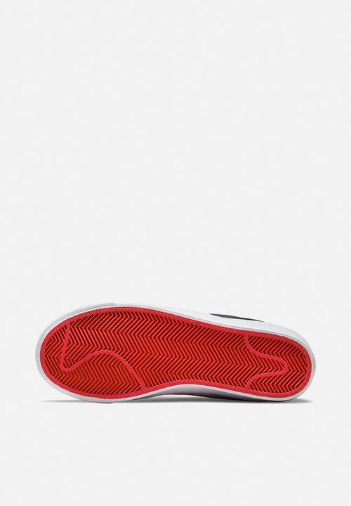 Nike - Nike blazer mid '77 se d - summit white/black-university red