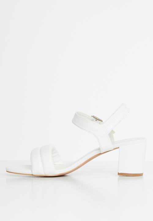 edit - Lark block heel - white