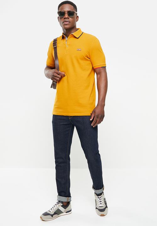 SOVIET - M cordova short sleeve pique golfer  - new mustard