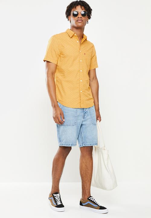 Levi’s® - Short sleeve classic 1 pkt standrd - altered jasper