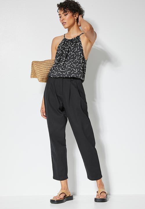 Superbalist - Halter neck cami - black & white