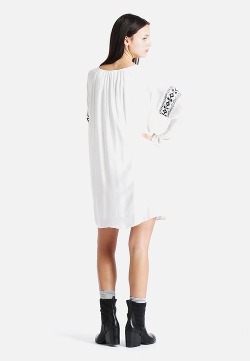 VILA - Antib Tunic