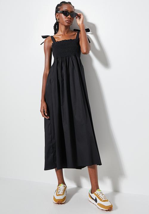 Superbalist - Cotton poplin trapeze dress - black