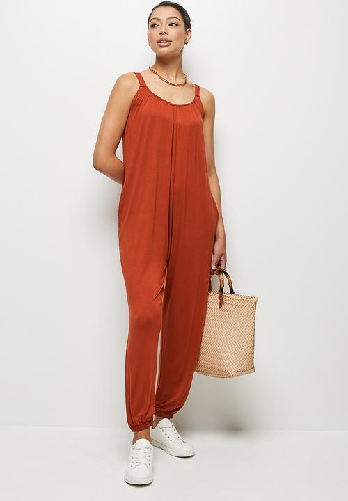 edit - Oversized knit jumpsuit - brick