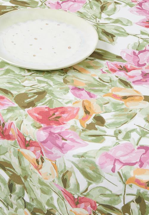 Hertex Haus - Bougainvillea tablecloth - bloom