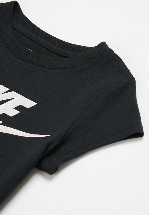 Nike - Nkg aura futura tee - black