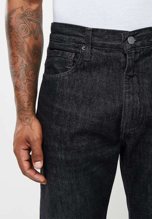 Levi’s® - 551z authentic straight falling roses - black