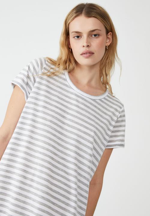 Cotton On - Tina T-shirt dress 2 - white grey stripe