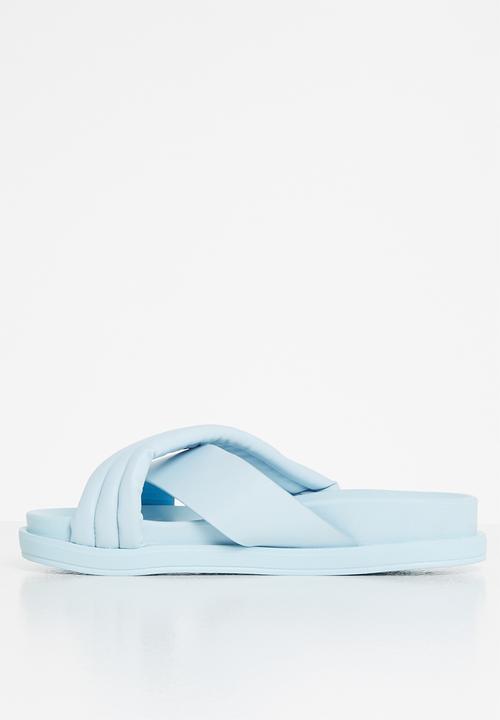 Jada - Padded cross strap slide - pale blue