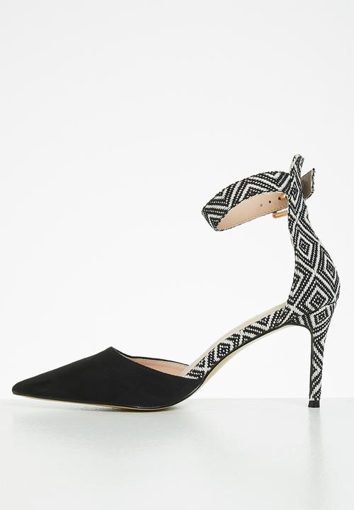 Plum - Aznec ankle strap court heel - black