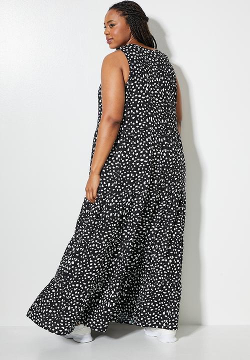Superbalist - Placket detail tiered dress - black & white 