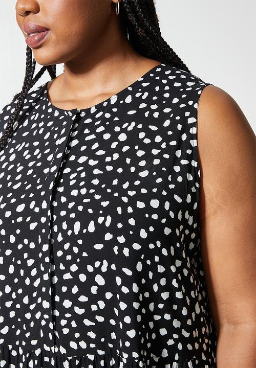 Superbalist - Placket detail tiered dress - black & white 