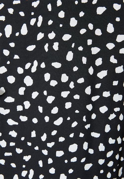 Superbalist - Placket detail tiered dress - black & white 