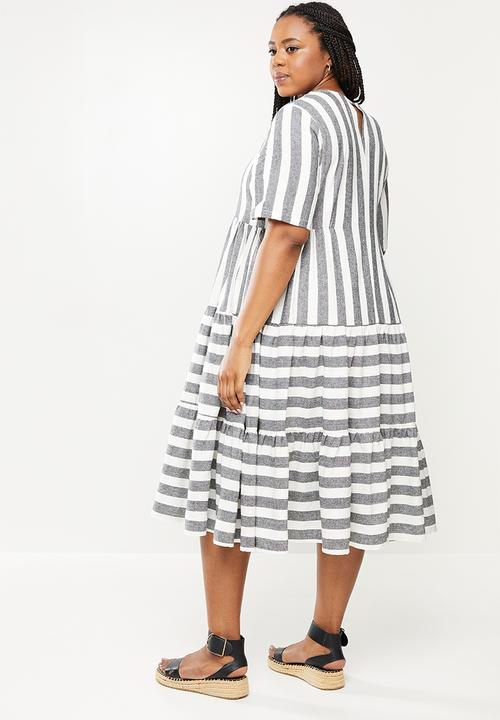 AMANDA LAIRD CHERRY - Plus ntsiki dress -  black & cream 