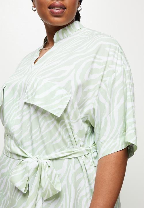 edit Plus - Belted shirt dress - sage 