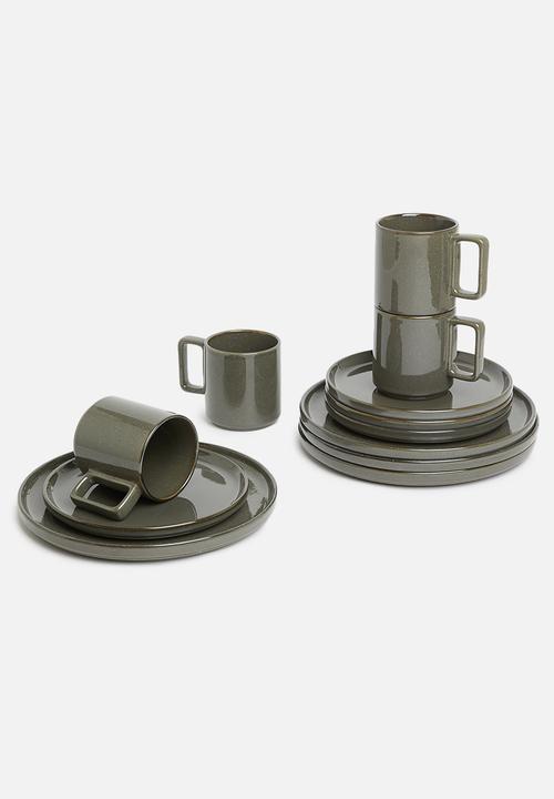 Omada - Flat stackable side plate - grey