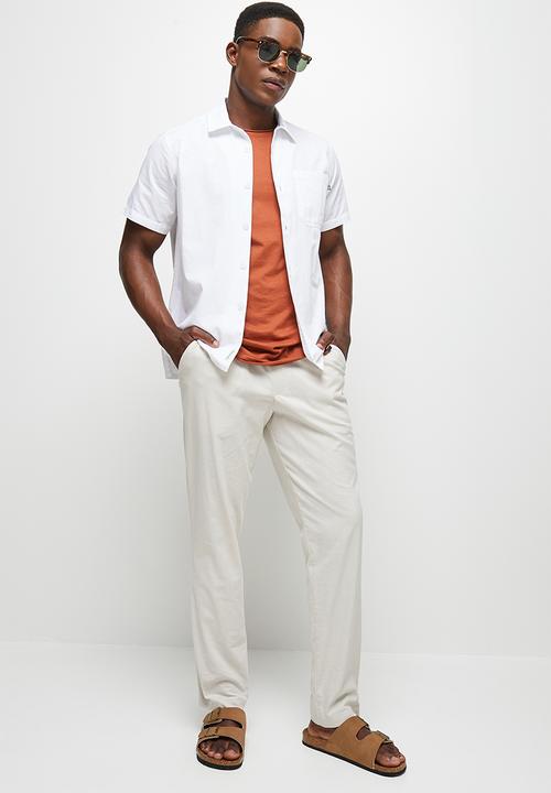 Lark & Crosse - Regular fit cracker poplin pocket short sleeve shirt - white