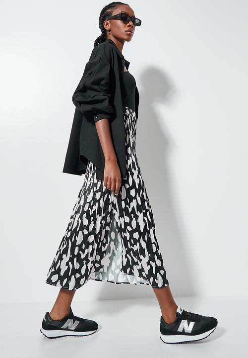 Superbalist - Side slit skirt - black & white