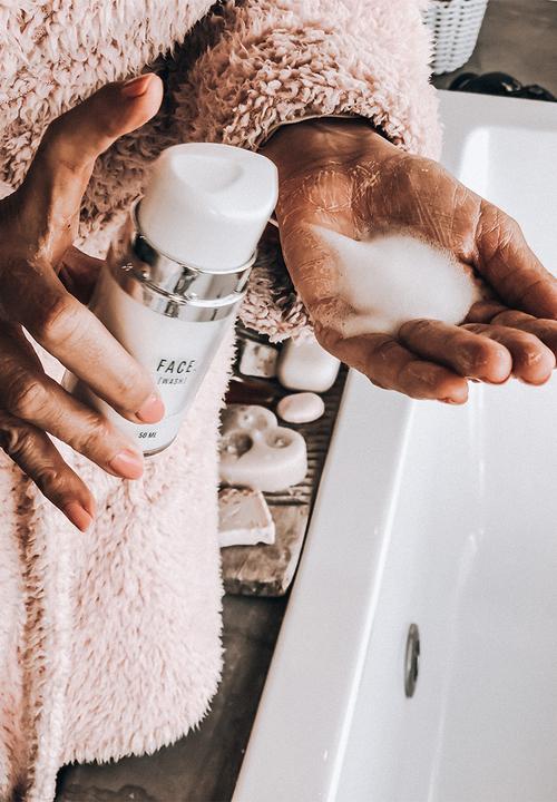 HEALING - Grapefruit Vitamin C Face Wash