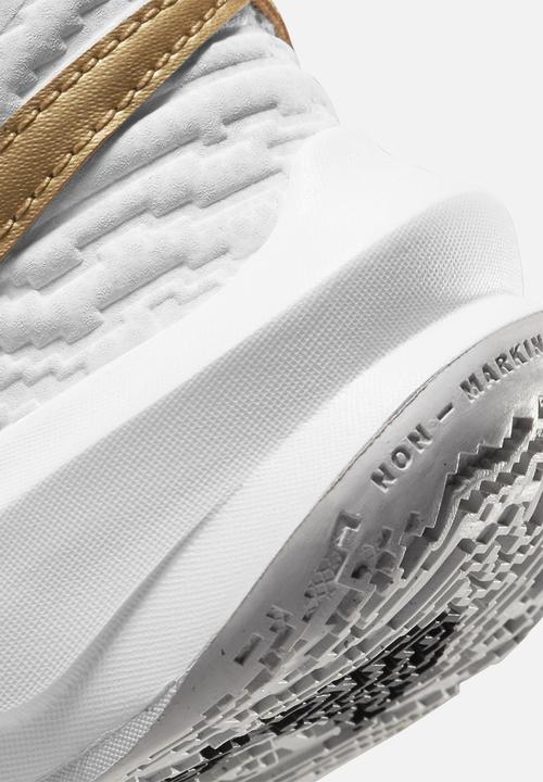 Nike - Team hustle d 10 (ps) - multi 