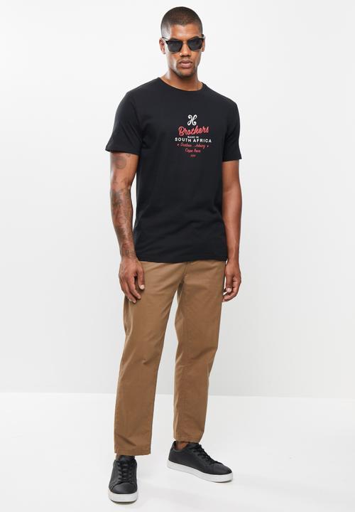 Holmes Bro's - Holmes sign ss tee - black