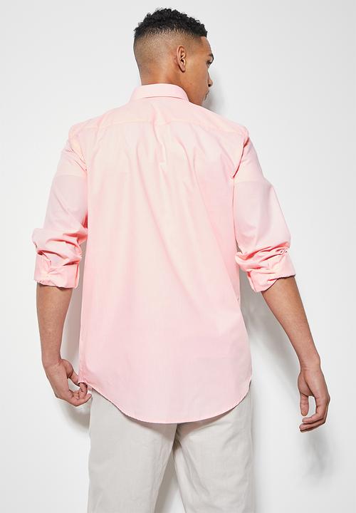 Superbalist - Easy care regular fit shirt - pink