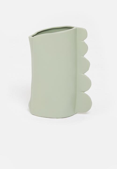 Grey Gardens - Lochness vase - sage