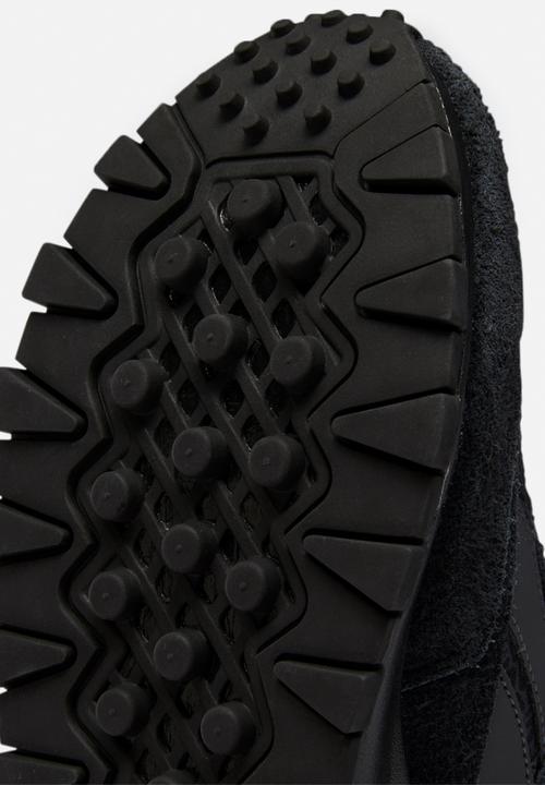Reebok - CL Legacy