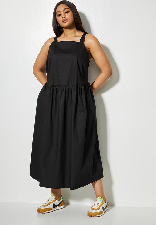 Pinafore midi dress - black