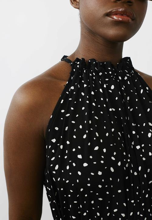 Me&B - Halter full maxi with belt detail - black print