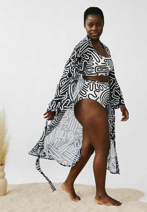Me&B - Plus high waisted bikini bottom - white ground squiggle set