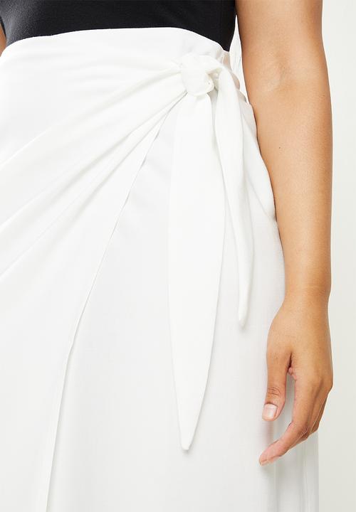 Me&B - Plus wrap skirt - milk